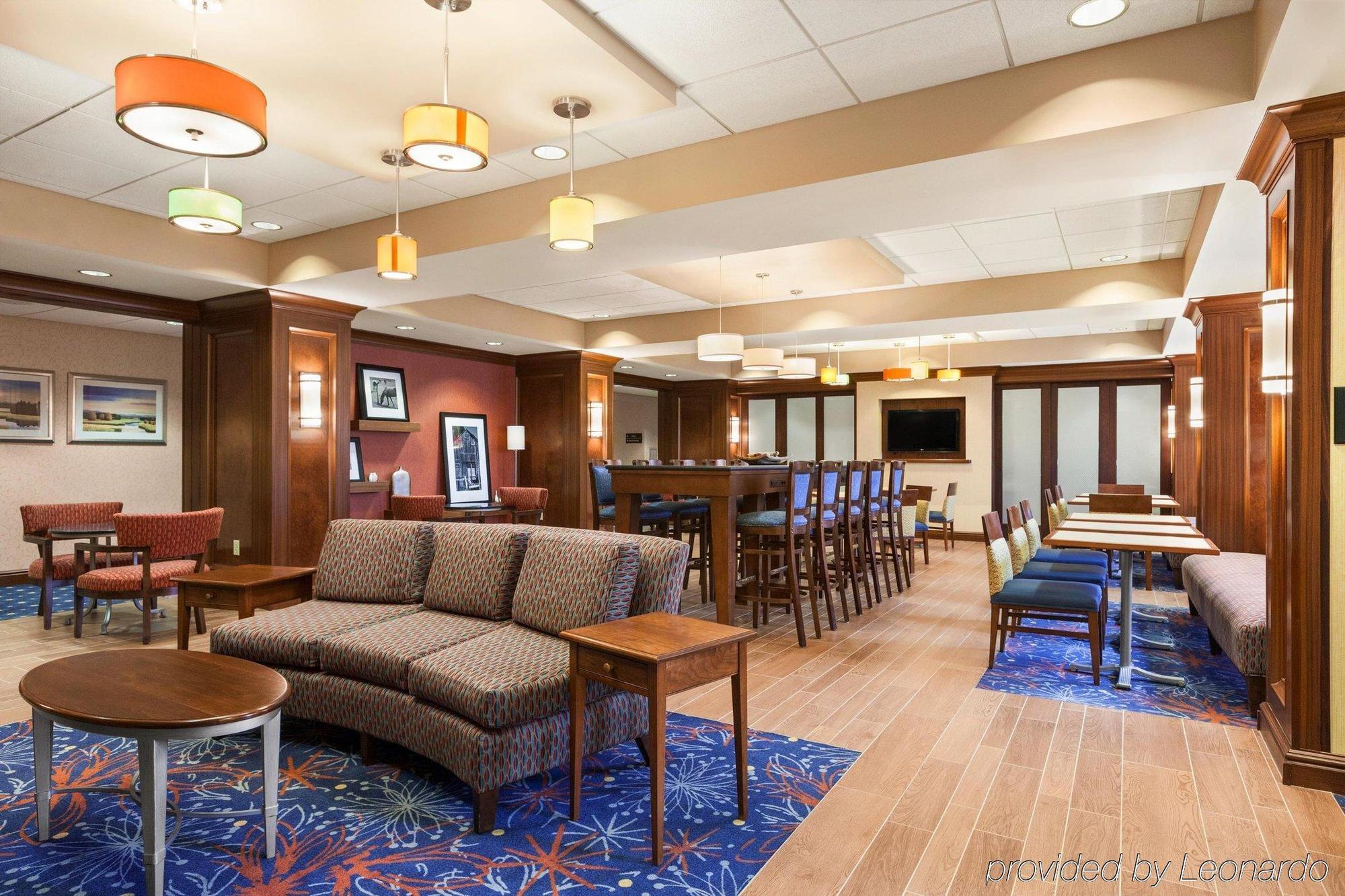 Hampton Inn Warrenton, Va 外观 照片