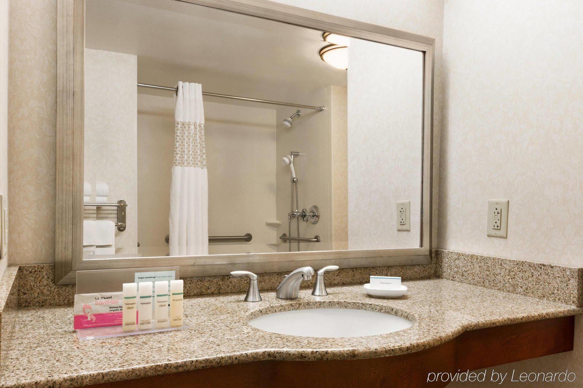 Hampton Inn Warrenton, Va 外观 照片